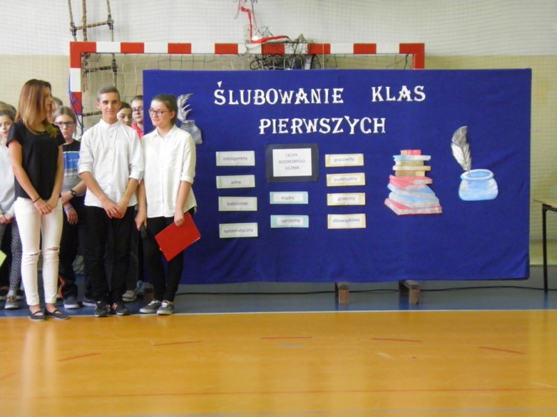 Ślubowanie kl I gimnazjum